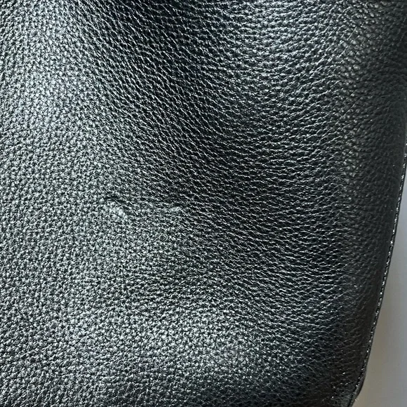 Black Michael Kors purse - Picture 3 of 6